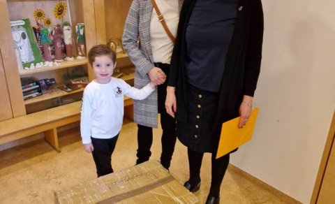 Gjöf til leikskólans